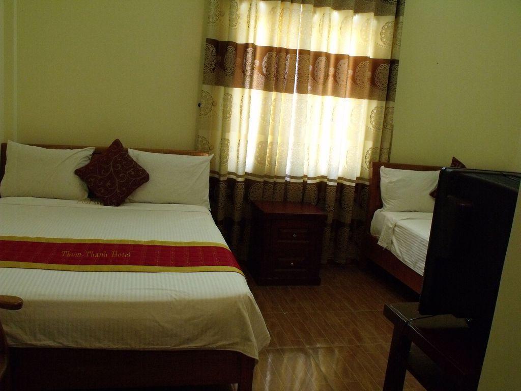 Thien Thanh Hotel Phong Nha Exterior photo