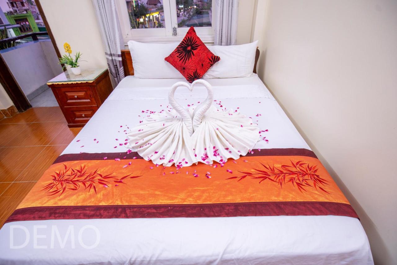 Thien Thanh Hotel Phong Nha Exterior photo